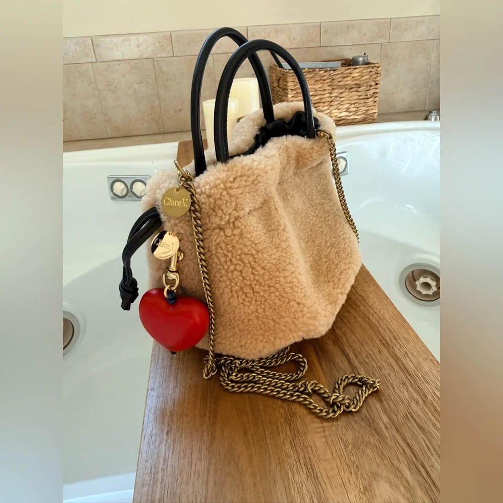 Clare V Grand heart fob in poppy NWT retail $85